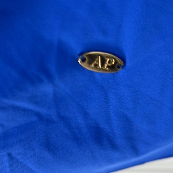 AP NWOT swimwear cover up women’s medium - Picture 6 of 8